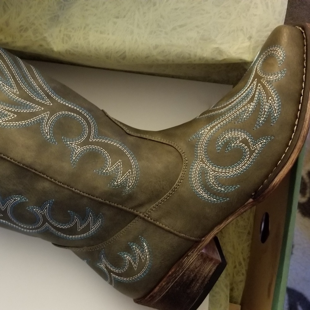 Roper Riley Brown boots